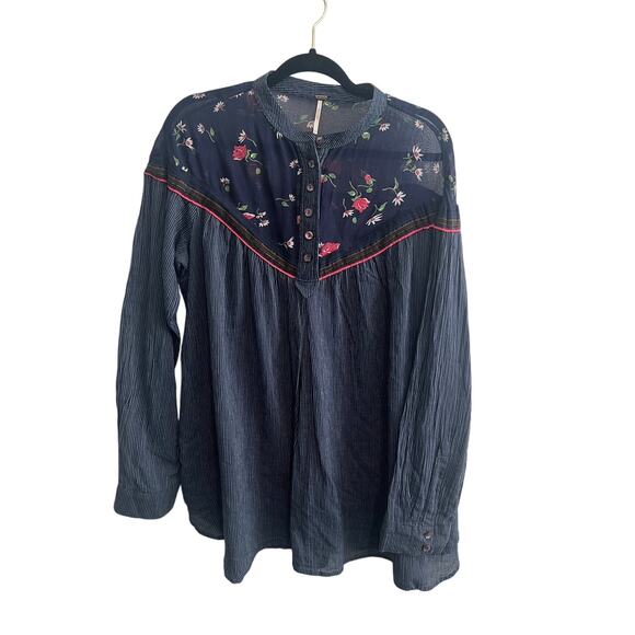 Free People Hearts and Colors Blue Floral Striped  Top M - Picture 1 of 8